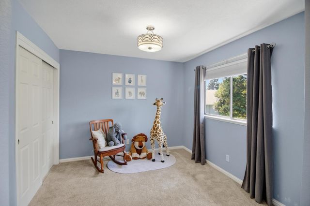 427 Taggert Ct, Roseville, CA 95678