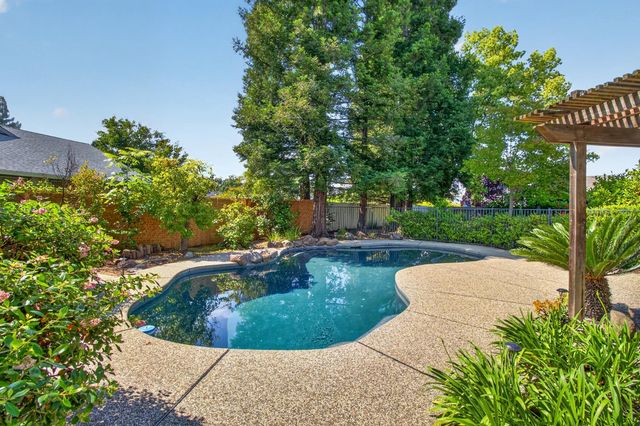 427 Taggert Ct, Roseville, CA 95678