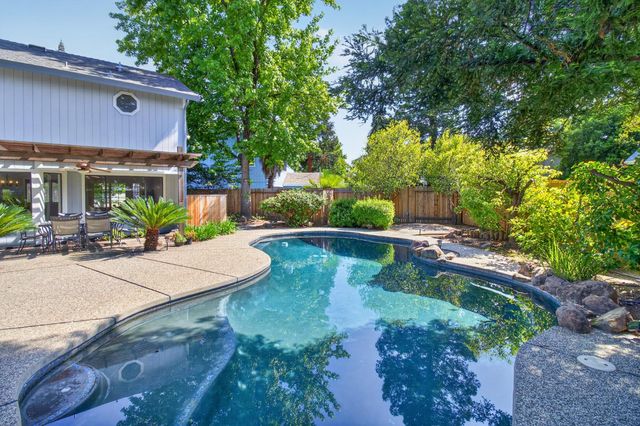 427 Taggert Ct, Roseville, CA 95678