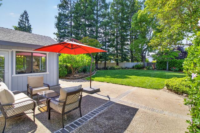 427 Taggert Ct, Roseville, CA 95678