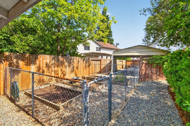 427 Taggert Ct, Roseville, CA 95678