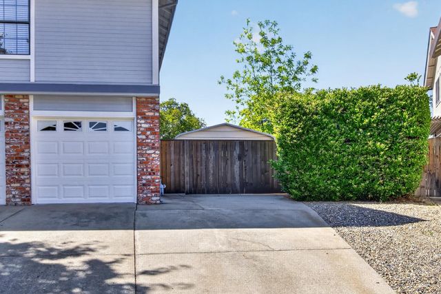 427 Taggert Ct, Roseville, CA 95678