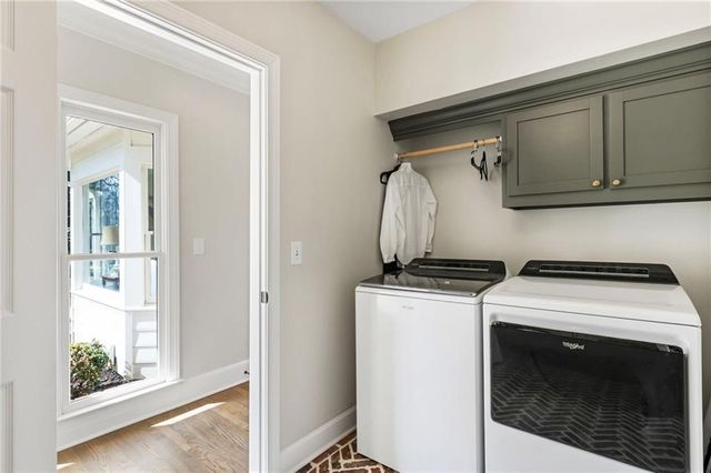 1115 Marka Lane, Alpharetta, GA 30004