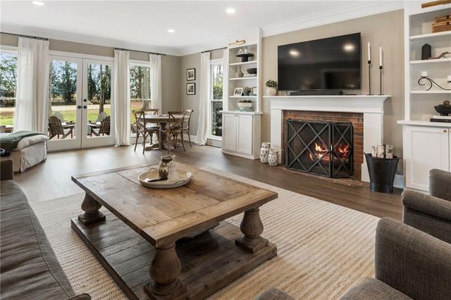 1115 Marka Lane, Alpharetta, GA 30004