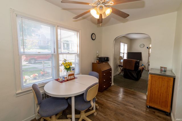 411 Donmoyer Avenue, South Bend, IN 46614