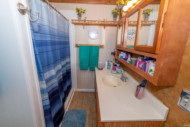 411 Donmoyer Avenue, South Bend, IN 46614