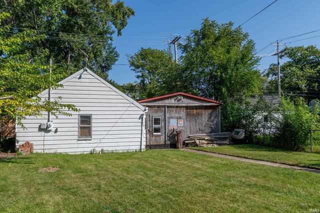 411 Donmoyer Avenue, South Bend, IN 46614