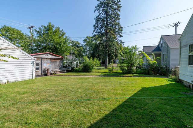 411 Donmoyer Avenue, South Bend, IN 46614