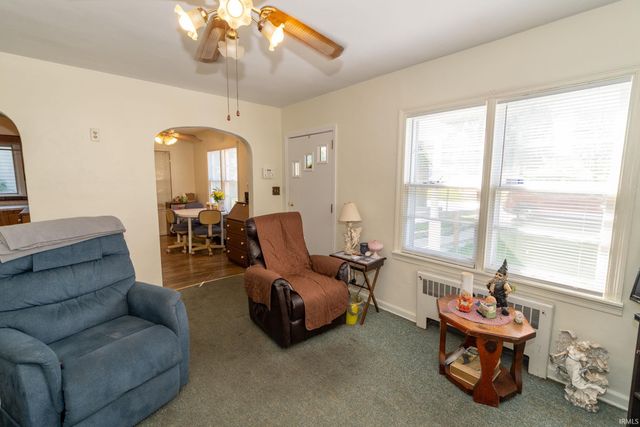 411 Donmoyer Avenue, South Bend, IN 46614