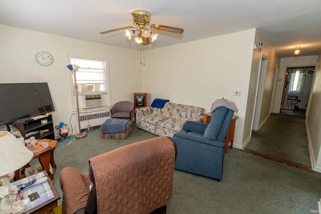 411 Donmoyer Avenue, South Bend, IN 46614