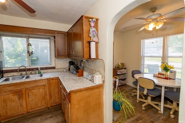 411 Donmoyer Avenue, South Bend, IN 46614