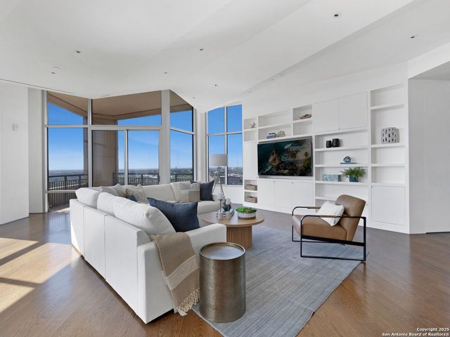 4242 Broadway Apt 2001, San Antonio, TX 78209