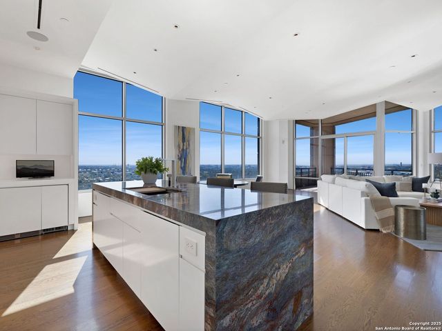 4242 Broadway Apt 2001, San Antonio, TX 78209