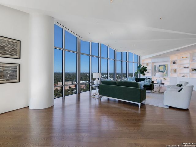 4242 Broadway Apt 2001, San Antonio, TX 78209