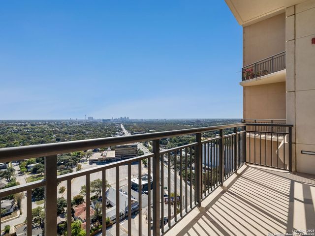 4242 Broadway Apt 2001, San Antonio, TX 78209