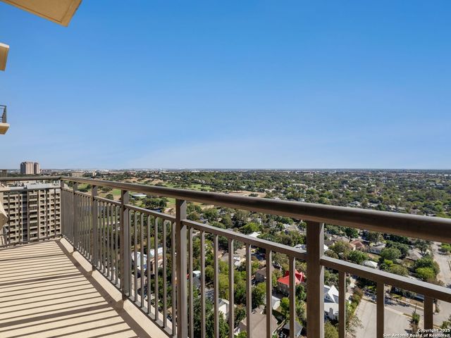 4242 Broadway Apt 2001, San Antonio, TX 78209