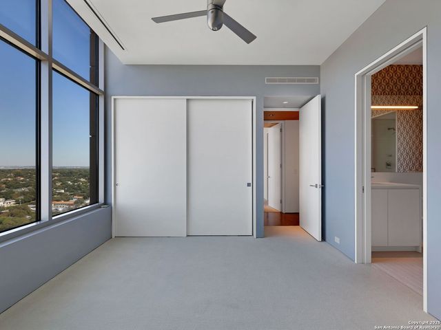 4242 Broadway Apt 2001, San Antonio, TX 78209