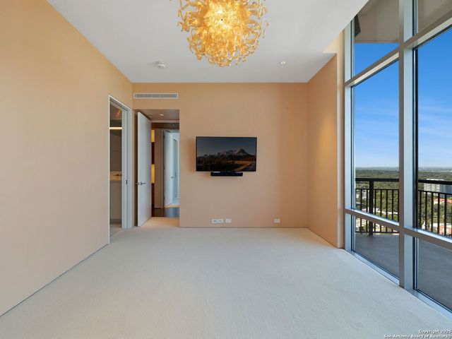 4242 Broadway Apt 2001, San Antonio, TX 78209