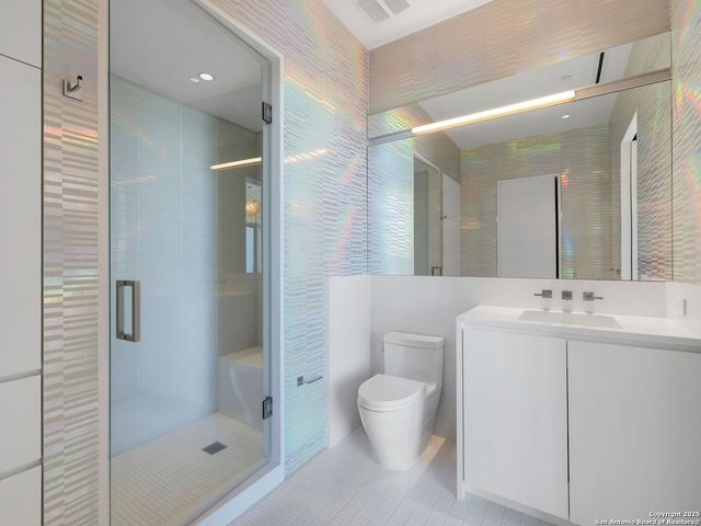 4242 Broadway Apt 2001, San Antonio, TX 78209