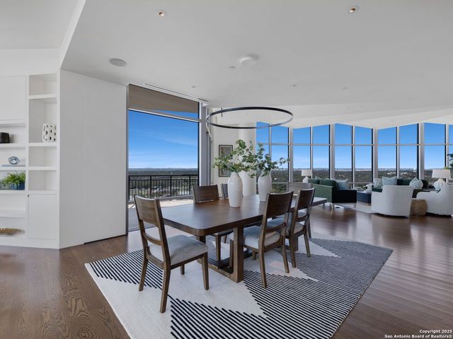 4242 Broadway Apt 2001, San Antonio, TX 78209