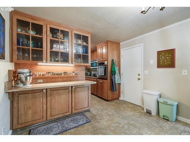 2215 Nw CIRCLE Blvd, Corvallis, OR 97330