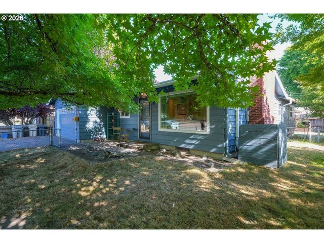 2215 Nw CIRCLE Blvd, Corvallis, OR 97330