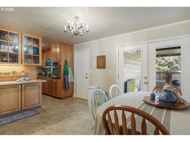 2215 Nw CIRCLE Blvd, Corvallis, OR 97330