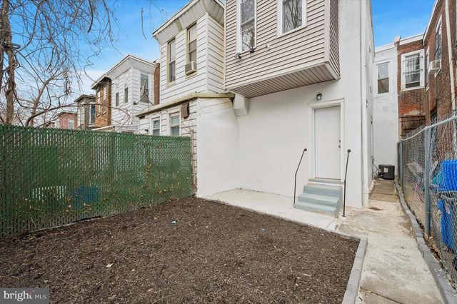 2716 W MONTGOMERY AVE, Philadelphia, PA 19121