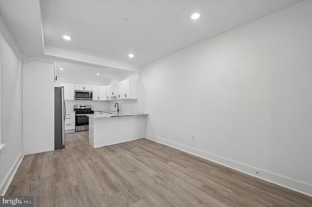 2716 W MONTGOMERY AVE, Philadelphia, PA 19121