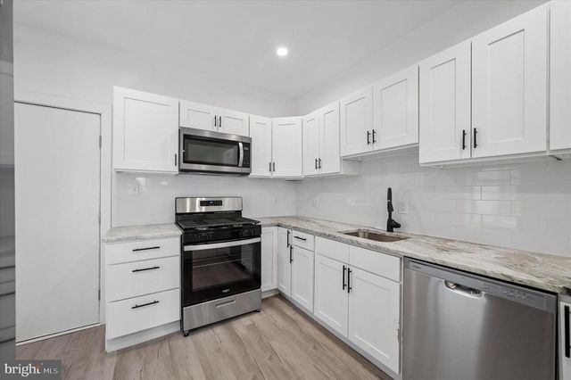 2716 W MONTGOMERY AVE, Philadelphia, PA 19121