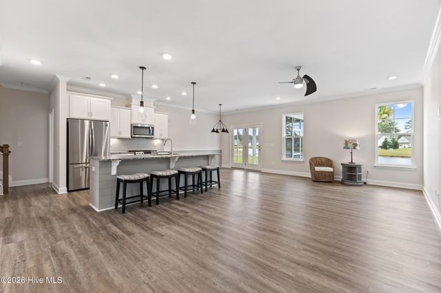162 Autumn Breeze Lane NE, Bolivia, NC 28422