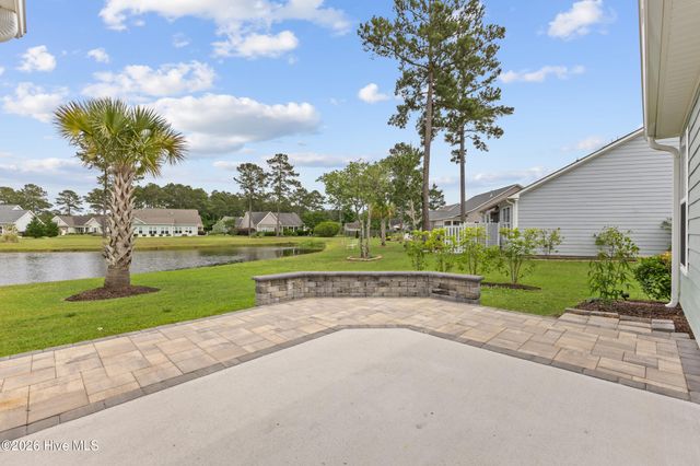 162 Autumn Breeze Lane NE, Bolivia, NC 28422