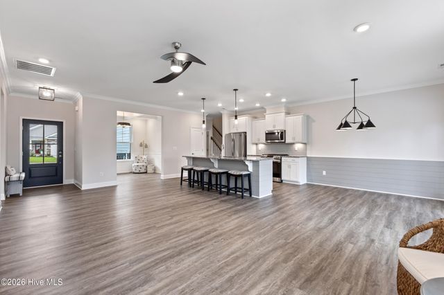 162 Autumn Breeze Lane NE, Bolivia, NC 28422
