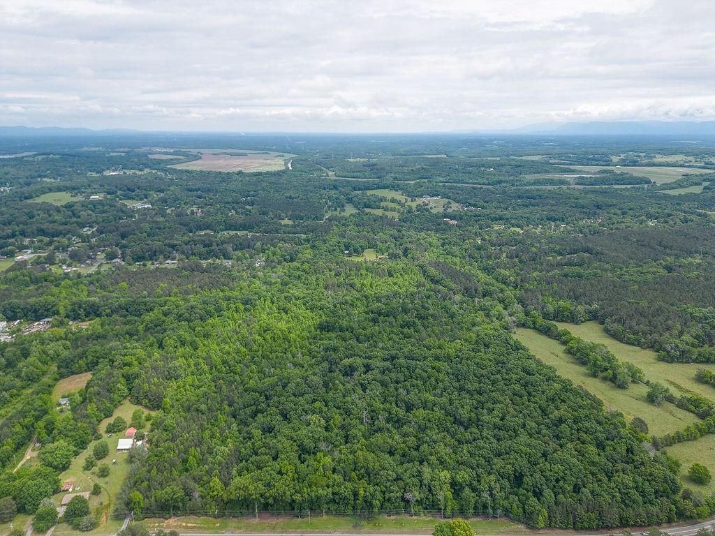 2148 Red Bud NE Road, Calhoun, GA 30701