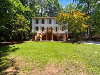 330 Benjamin Circle, Fayetteville, GA 30214