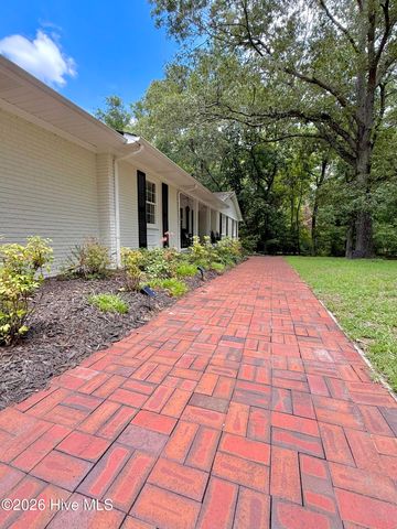 2778 Forrest Drive, Kinston, NC 28504