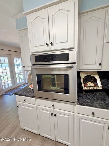 2778 Forrest Drive, Kinston, NC 28504