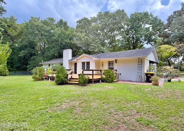 2778 Forrest Drive, Kinston, NC 28504