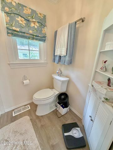 2778 Forrest Drive, Kinston, NC 28504