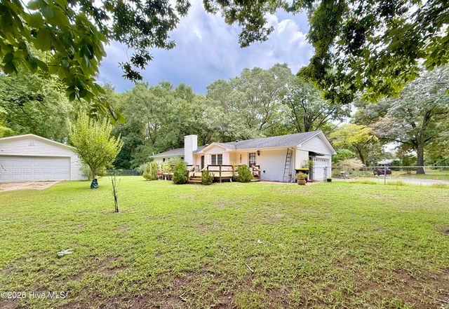 2778 Forrest Drive, Kinston, NC 28504
