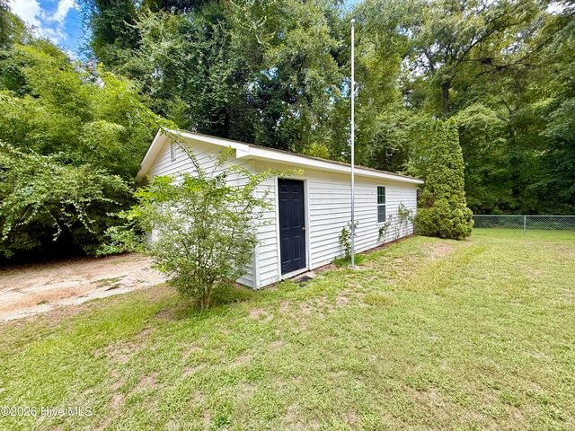 2778 Forrest Drive, Kinston, NC 28504