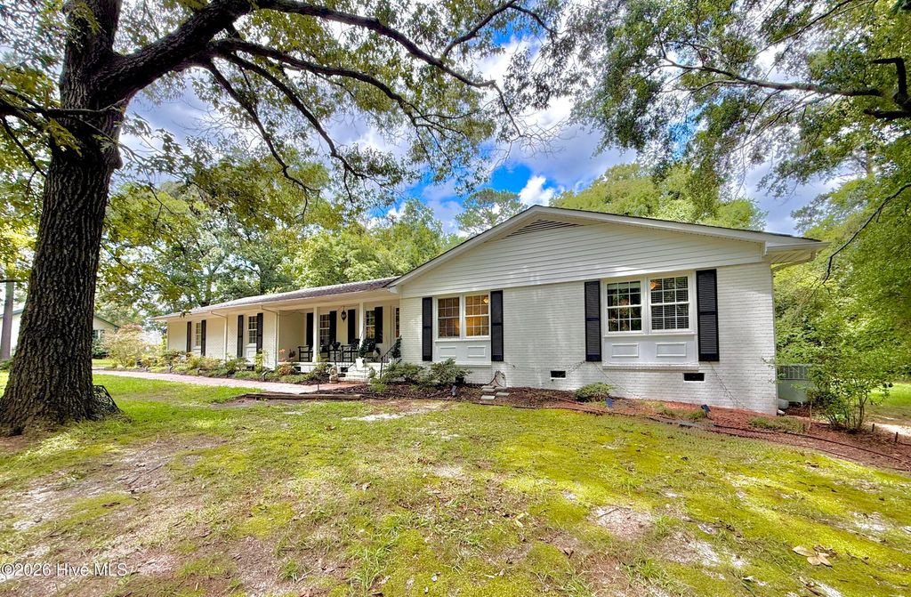 2778 Forrest Drive, Kinston, NC 28504