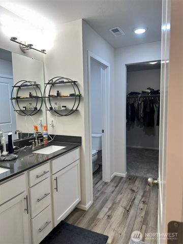 526 Gilbertson Lane SE, Tumwater, WA 98501