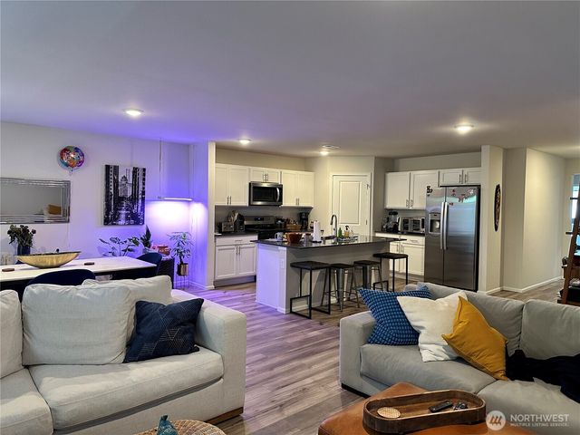 526 Gilbertson Lane SE, Tumwater, WA 98501