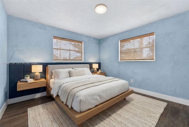 190 NE 173rd St, Miami, FL 33162