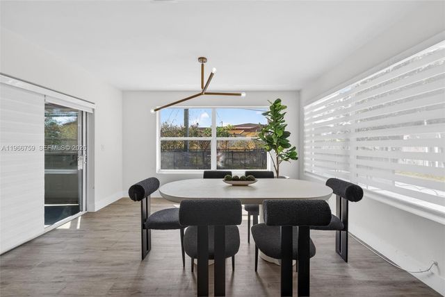 190 NE 173rd St, Miami, FL 33162