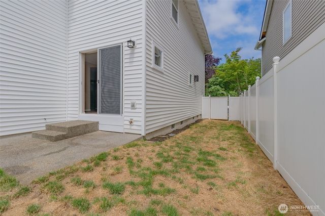 2237 Tolmie Street, Dupont, WA 98327