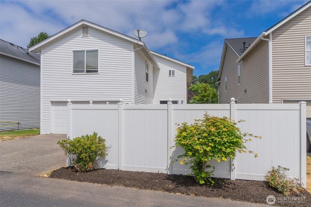 2237 Tolmie Street, Dupont, WA 98327