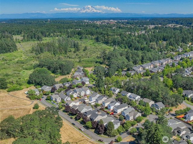 2237 Tolmie Street, Dupont, WA 98327