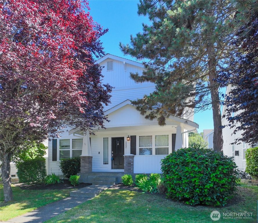 2237 Tolmie Street, Dupont, WA 98327